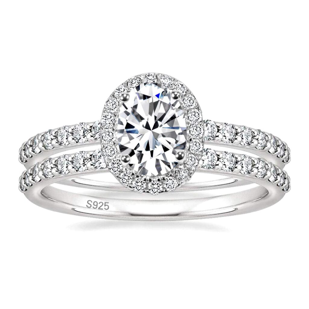 Oval Design Moissanite Engagement Ring