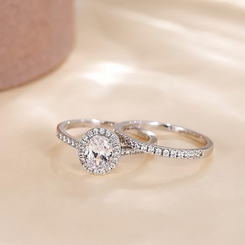 Oval Design Moissanite Engagement Ring